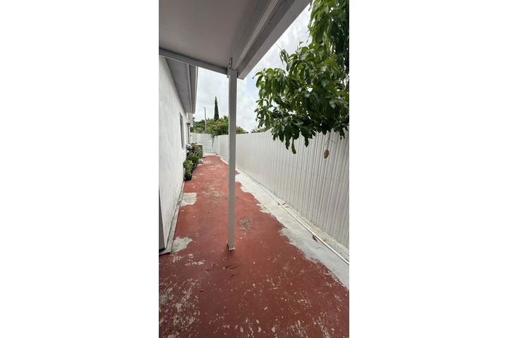 $1200 : Estudio image 6