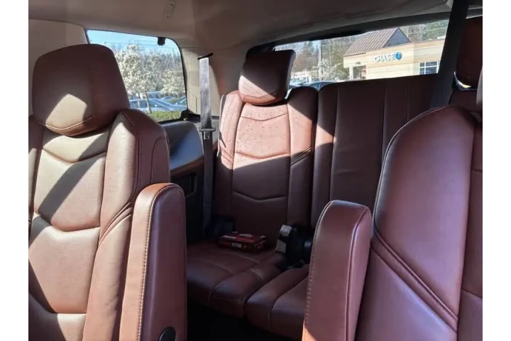 $29900 : 2016 Escalade Premium Collect image 3