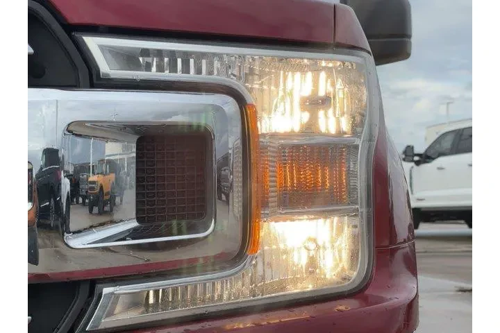 $27320 : Ford F-150 2019 4x4 XLT 4dr image 9