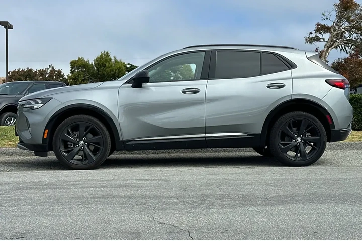 Buick Envision 2023 AWD Esse image 2