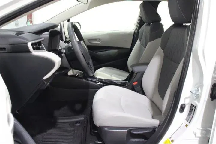 $19562 : Toyota Corolla 2020 LE 4dr S image 3