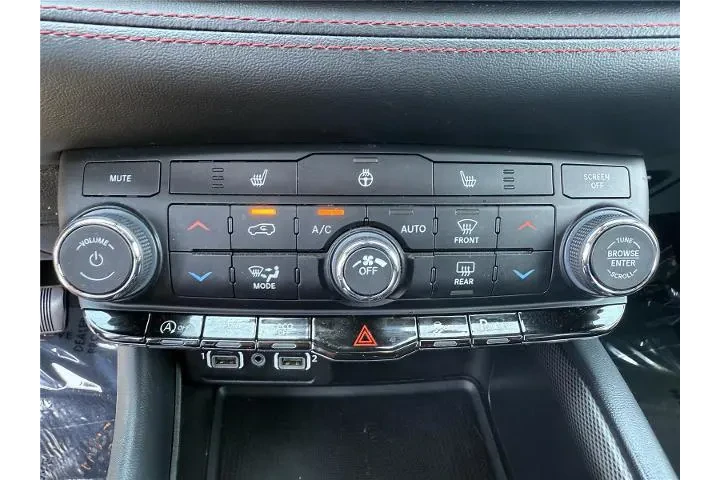 $25950 : Dodge Durango 2023 AWD GT 4d image 8