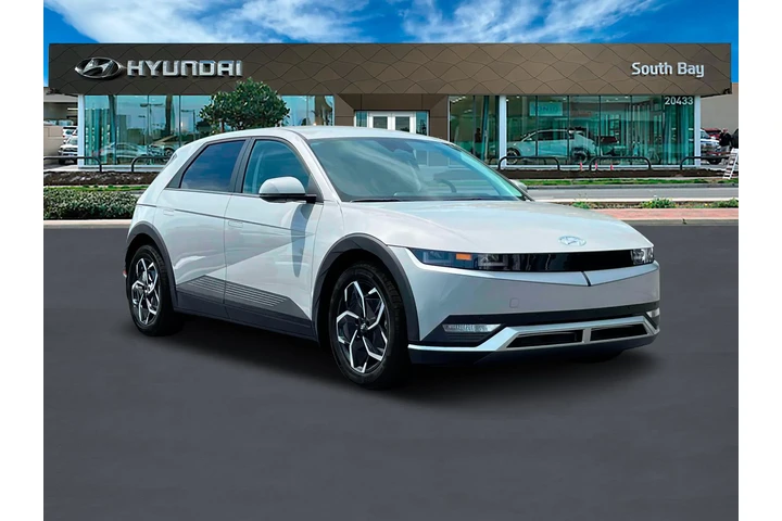 $24998 : Hyundai IONIQ 5 2024 SEL 4dr image 10