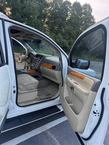 $6000 : 2010 QX56 image 9