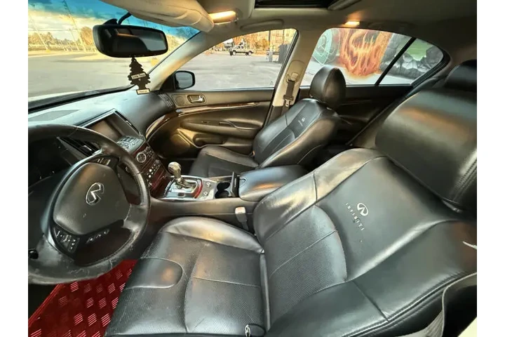 $7995 : 2013 G37 Sedan Journey image 8