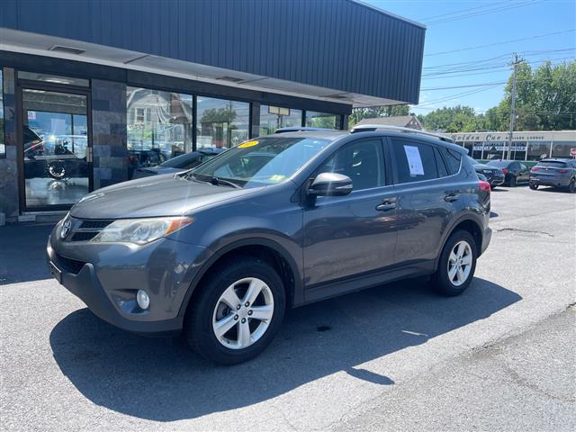 $12998 : 2013 RAV4 image 4