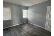 $1200 : Decent one bedroom apartment thumbnail