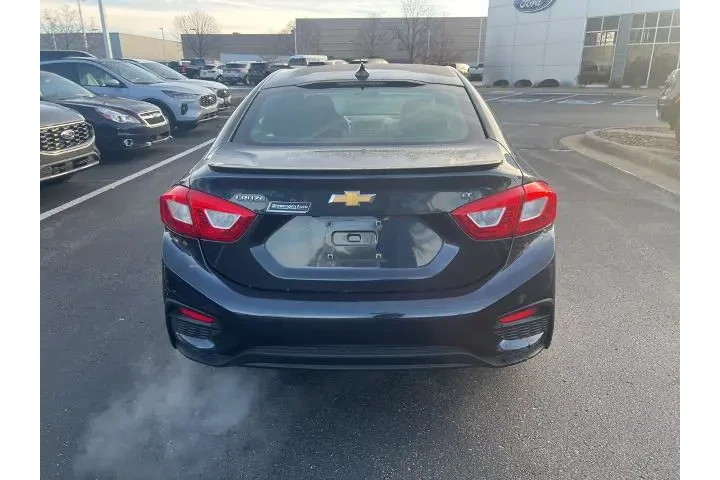 $6000 : Chevrolet Cruze 2016 LT Manu image 8