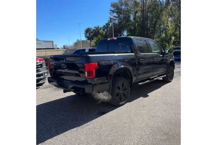 $31909 : Ford F-150 2020 4x4 Lariat 4 image 4