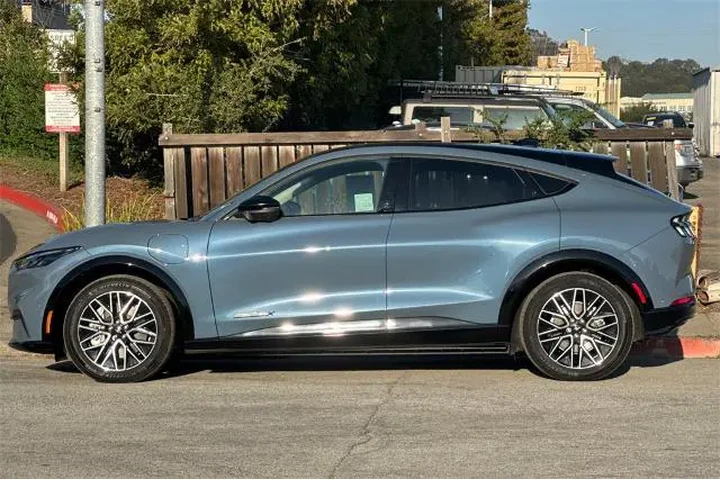 $34911 : Ford Mustang Mach-E 2024 AWD image 8