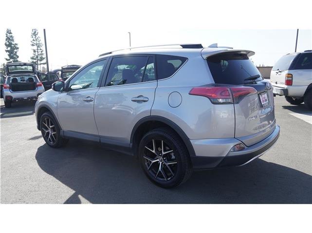 $19984 : 2016 RAV4 SE image 9