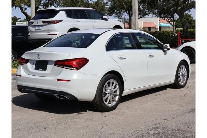 $18740 : Mercedes-Benz A-Class 2020 A image 9