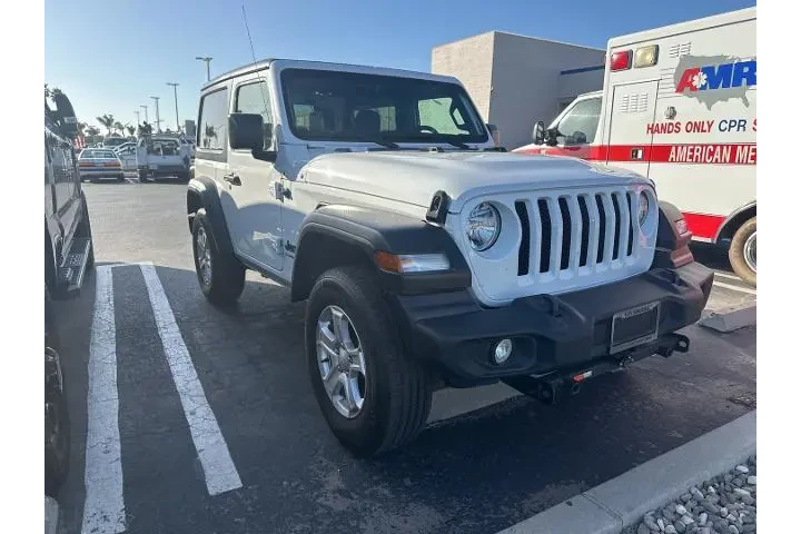 $30995 : Jeep Wrangler 2023 4x4 Sport image 2