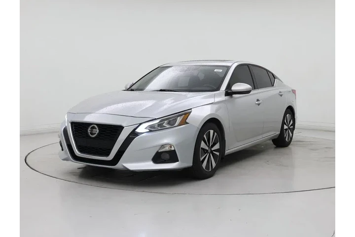 $16998 : Nissan Altima 2019 2.5 SV 4d image 4