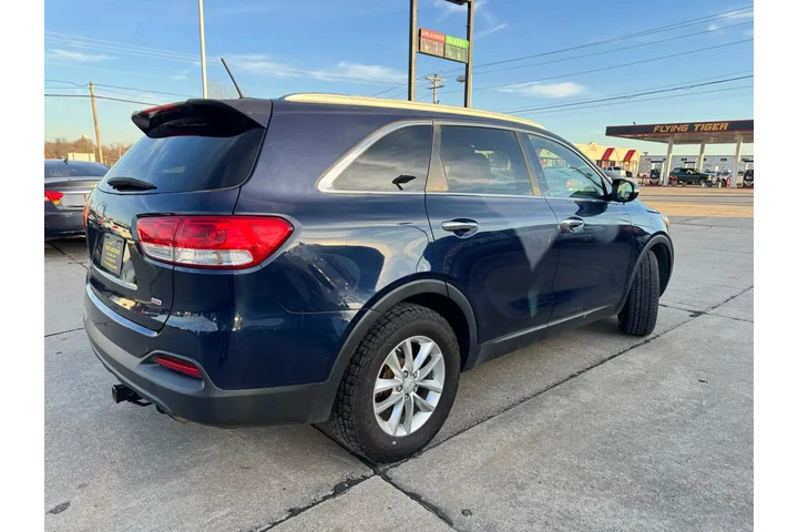 $8999 : 2016 Sorento LX 2WD image 6
