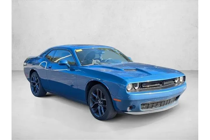 $18791 : Dodge Challenger 2021 SXT 2d image 3