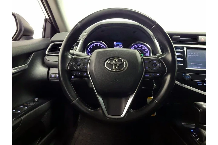 $16998 : Toyota Camry 2019 SE 4dr Sed image 10