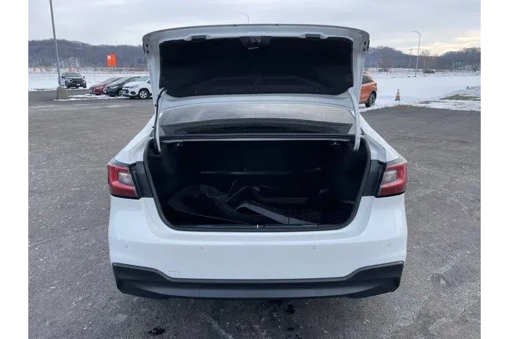 $29988 : Subaru Legacy 2025 AWD Limit image 5