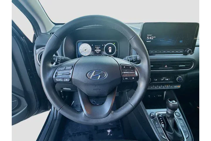 $20897 : Hyundai KONA 2023 AWD Limite image 8