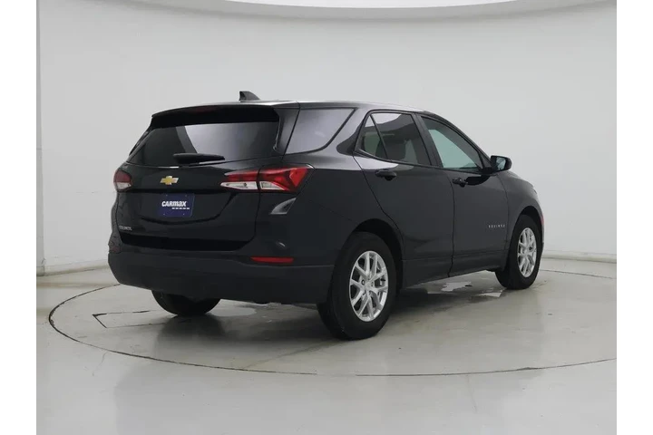$23998 : Chevrolet Equinox 2024 LS 4d image 8