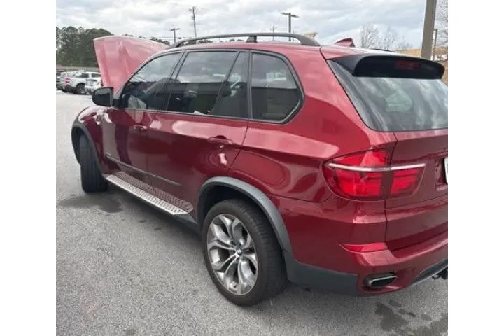 $10000 : BMW X5 2011 AWD xDrive50i 4d image 4
