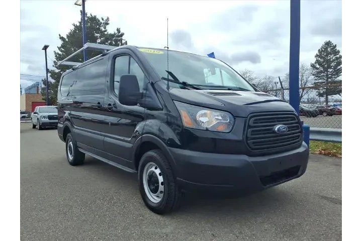 $19980 : Ford Transit 2019 250 3dr SW image 3