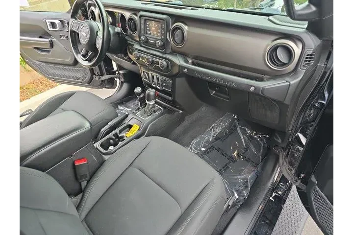 $28995 : Jeep Wrangler 2020 4x4 Sport image 9