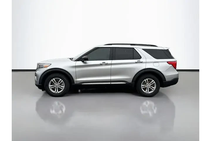 $24988 : Ford Explorer 2022 AWD XLT 4 image 8