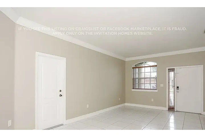 $1689 : HOUSE FOR RENT IN MIAMI FL image 8