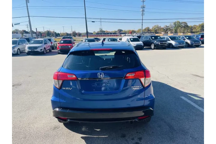 $12850 : 2019 HR-V Sport image 8
