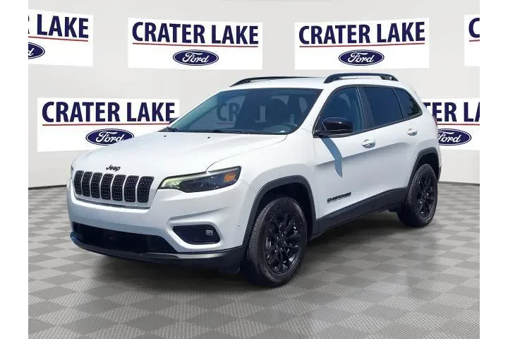 $25045 : Jeep Cherokee 2023 4x4 Altit image 1