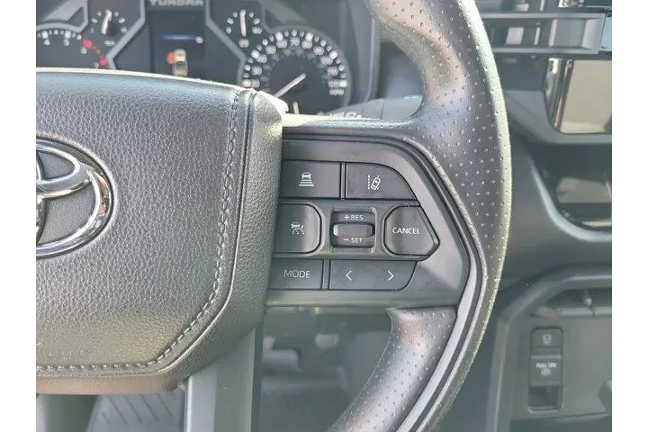 $39500 : Toyota Tundra 2026 4x2 SR 4d image 7