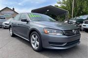 $7995 : 2014 Passat 1.8T Wolfsburg Ed thumbnail