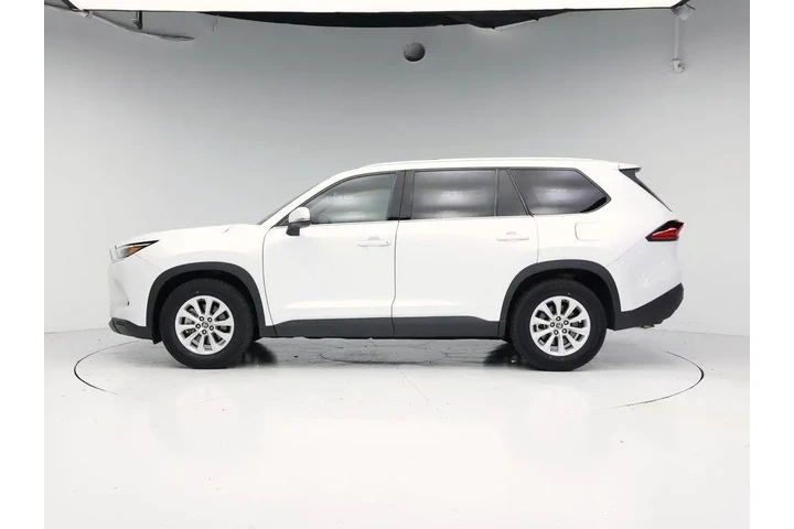 $38998 : Toyota Grand Highlander 2024 image 3