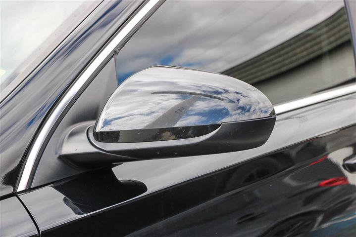 $15988 : Pre-Owned 2020 Hyundai Elantr image 8
