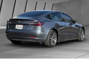 $24900 : Tesla Model 3 2022 AWD Long thumbnail