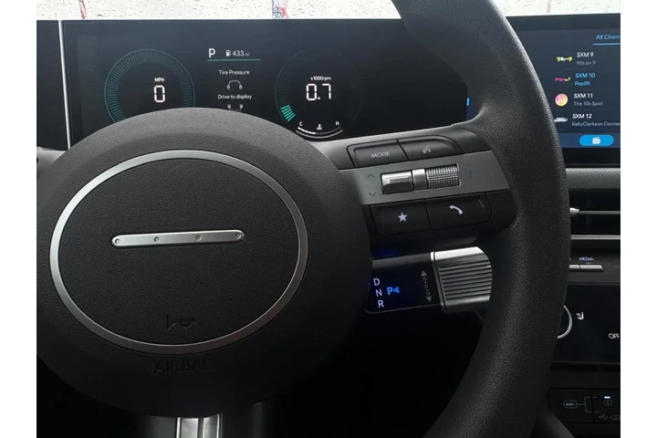 2025 Sonata SEL image 10