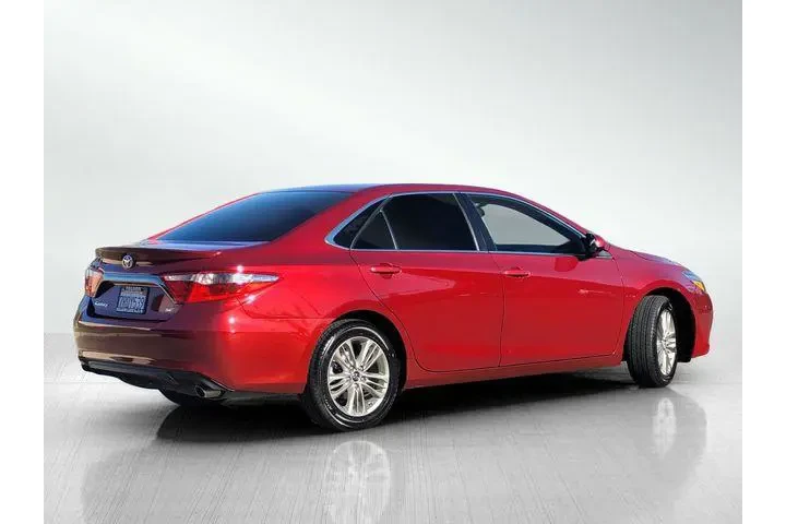 $15699 : Toyota Camry 2016 SE 4dr Sed image 4