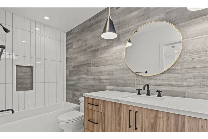 $1200 : 2 habitaciones, 2.5 baños image 2