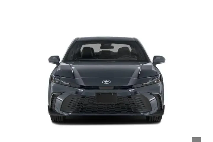 $26997 : Toyota Camry 2025 SE 4dr Sed image 4