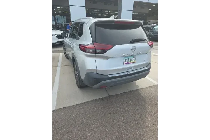$22188 : Nissan Rogue 2023 SV 4dr Cro image 6