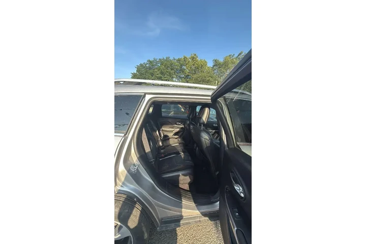 $9797 : Jeep Cherokee 2019 4x4 High image 10