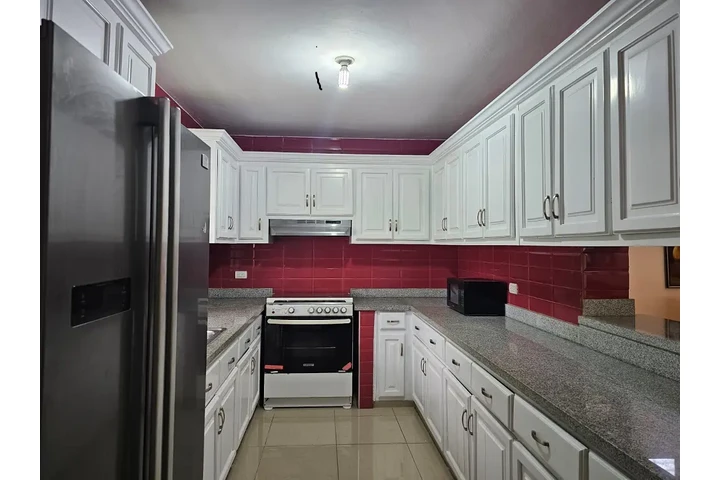 $1200 : Arriendo Apartamento Amueblado image 10