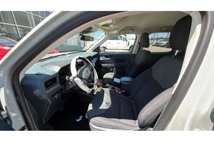 $23950 : Ford Maverick 2024 XL 4dr Su image 3