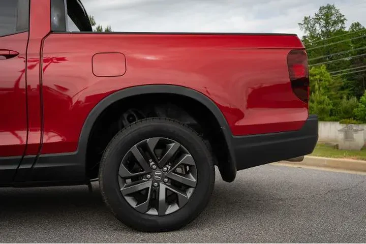 $29874 : Honda Ridgeline 2022 AWD Spo image 6