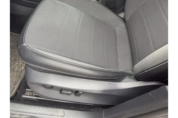 $21250 : Volkswagen Taos 2022 AWD SE image 4