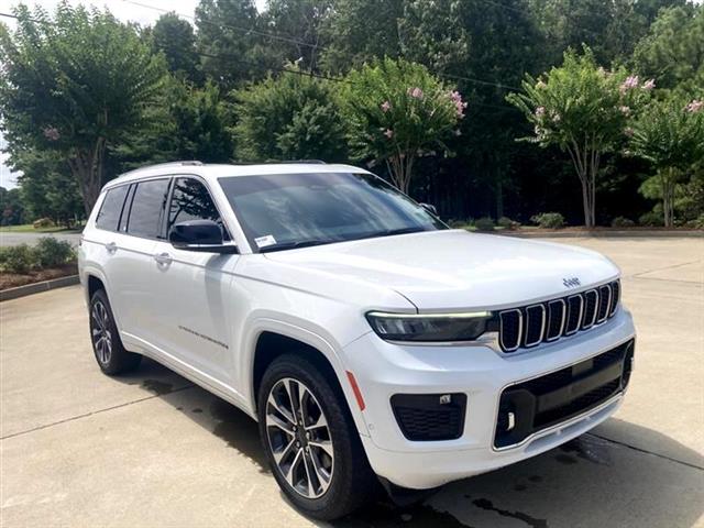 $37990 : 2021 Grand Cherokee Overland image 1