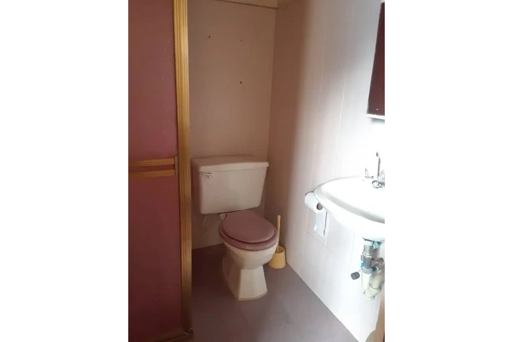 $90 : Habitación amoblada independie image 8