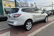 $8995 : 2016 Traverse LT thumbnail