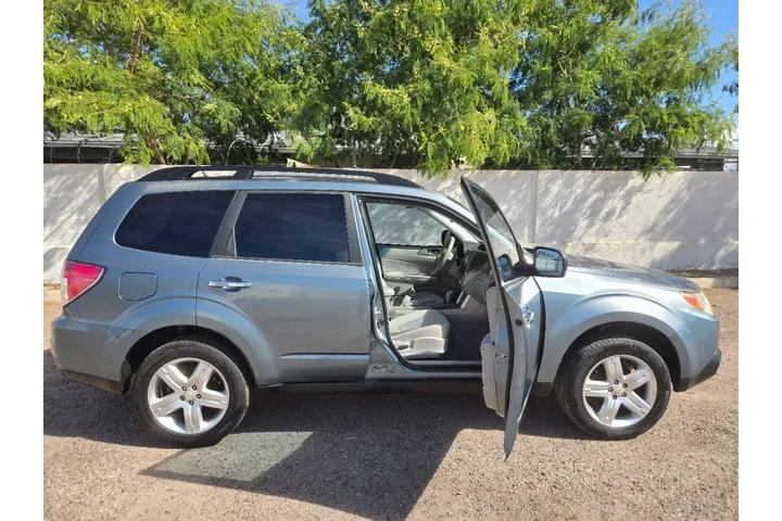 $6950 : 2009 Forester image 8